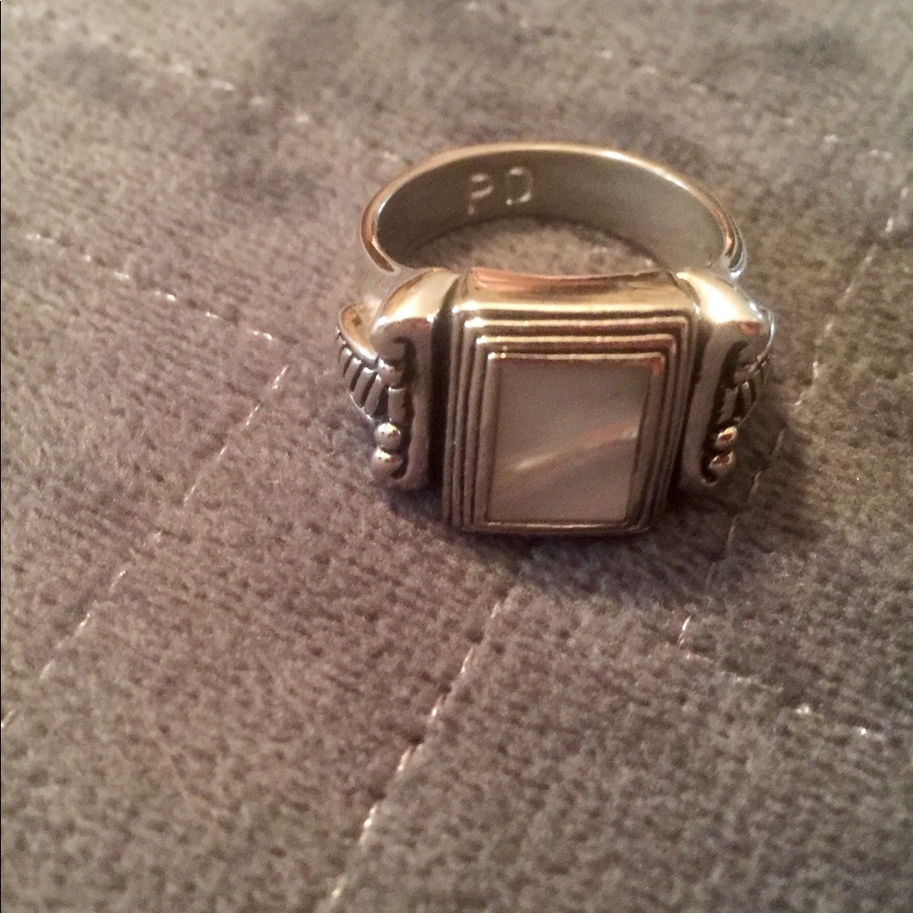 Premier Designs silver with mother of pearl ring
